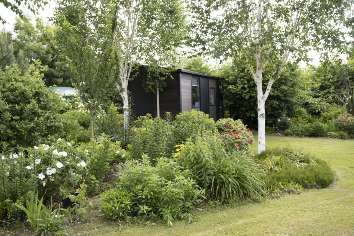 Millers Flat Tiny Away Benger Garden 2 By Tiny Away 빌라 외부 사진