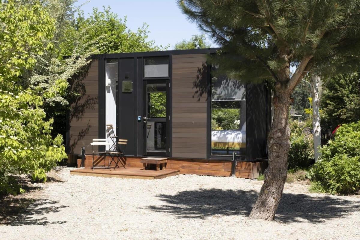 Millers Flat Tiny Away Benger Garden 2 By Tiny Away 빌라 외부 사진